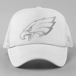 NEW Philadelphia Eagles Silver Logo Trucker Mesh Snapback Hat WINter